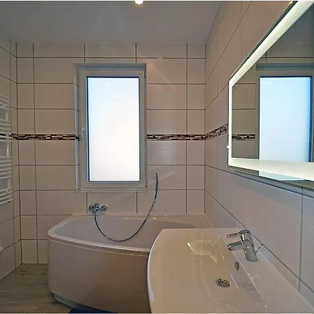 Kliffrand 16a Comfortable Holiday home Glowe