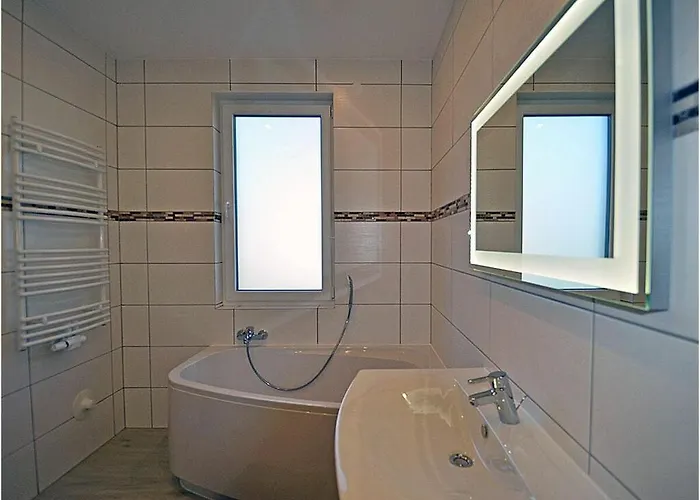 Kliffrand 16a Comfortable Feriehus Glowe